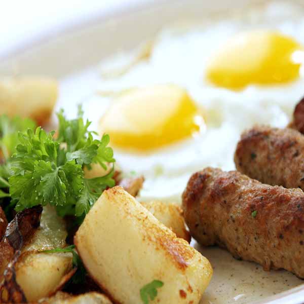 Food Photographer Chicago breakfast with sausage, eggs and potato